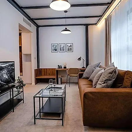 Garni Dock Hotel 3*