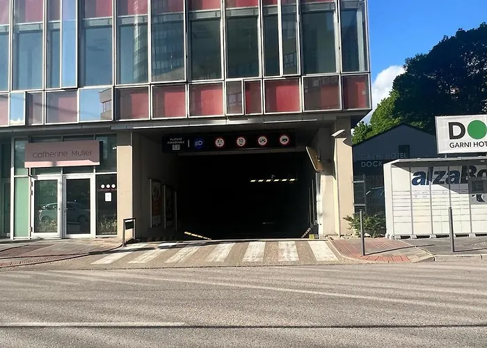 Garni Dock 3* ブラチスラヴァ