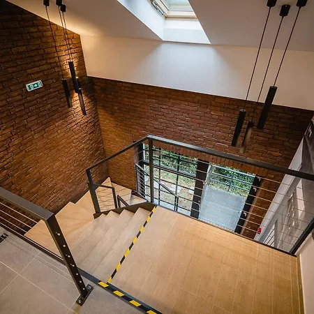 Ξενοδοχείο Garni Dock 3*